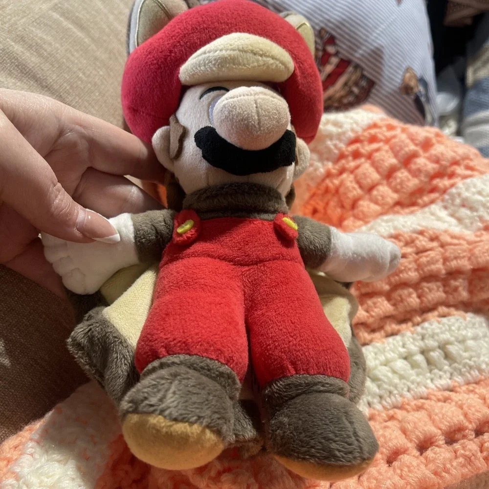 Nintendo Super Mario Flying Squirrel 9